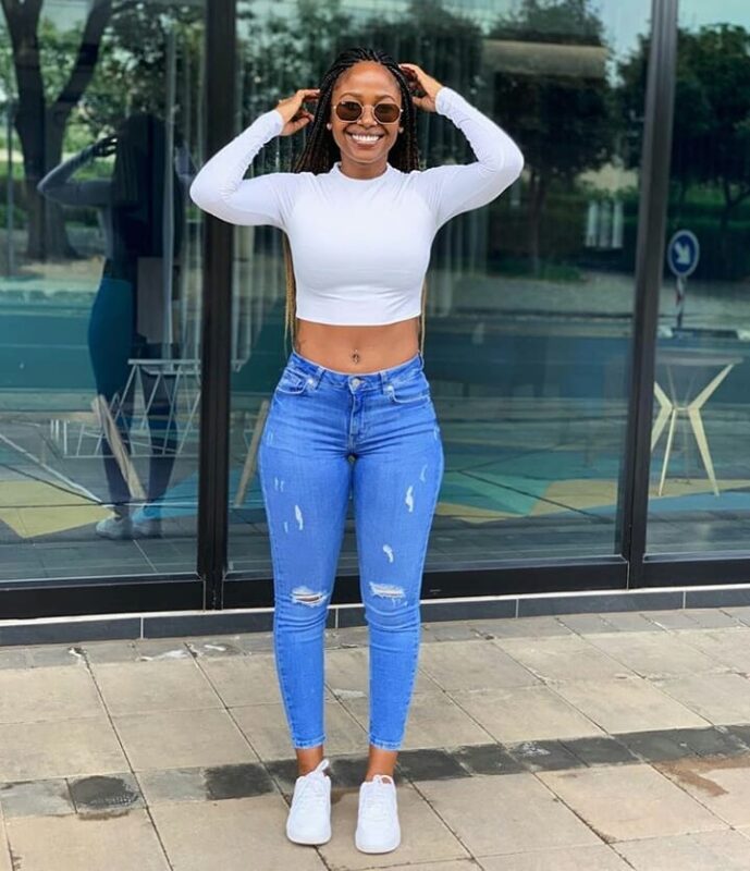 +32 PHOTOS: Outfit Styles For Ladies