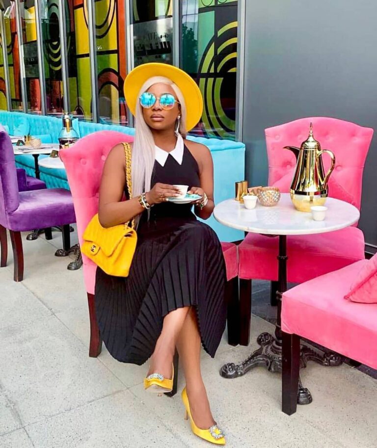 Casual Yet Chic: Weekend Style Inspirations and How-To for Women